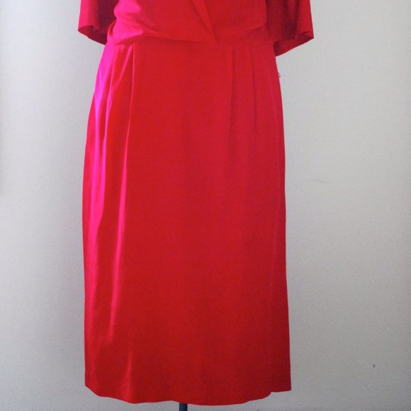 100% Silk Cherry Red Collared Dress - Picture 6 of 12